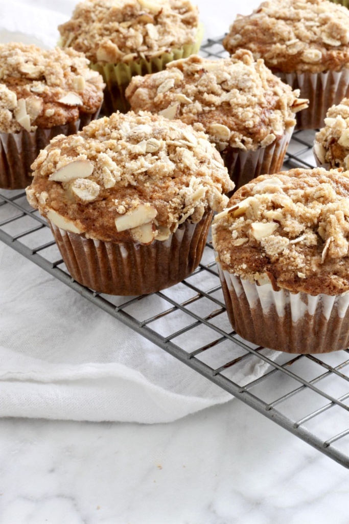Banana Streusel Muffins - Pallet and Pantry