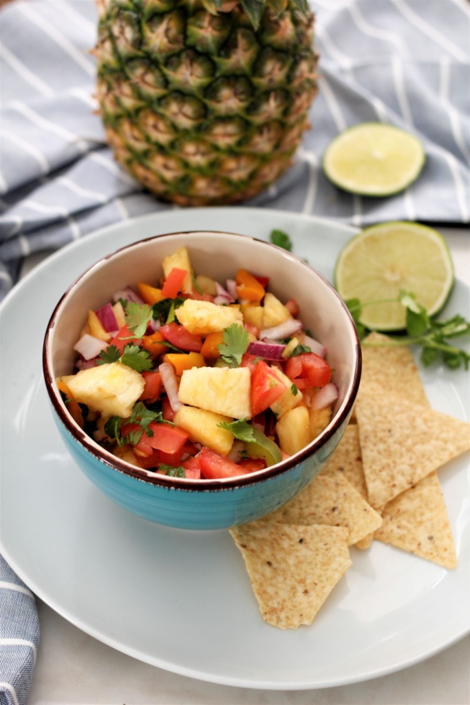 Quick and Easy Pineapple Salsa - Pallet and Pantry