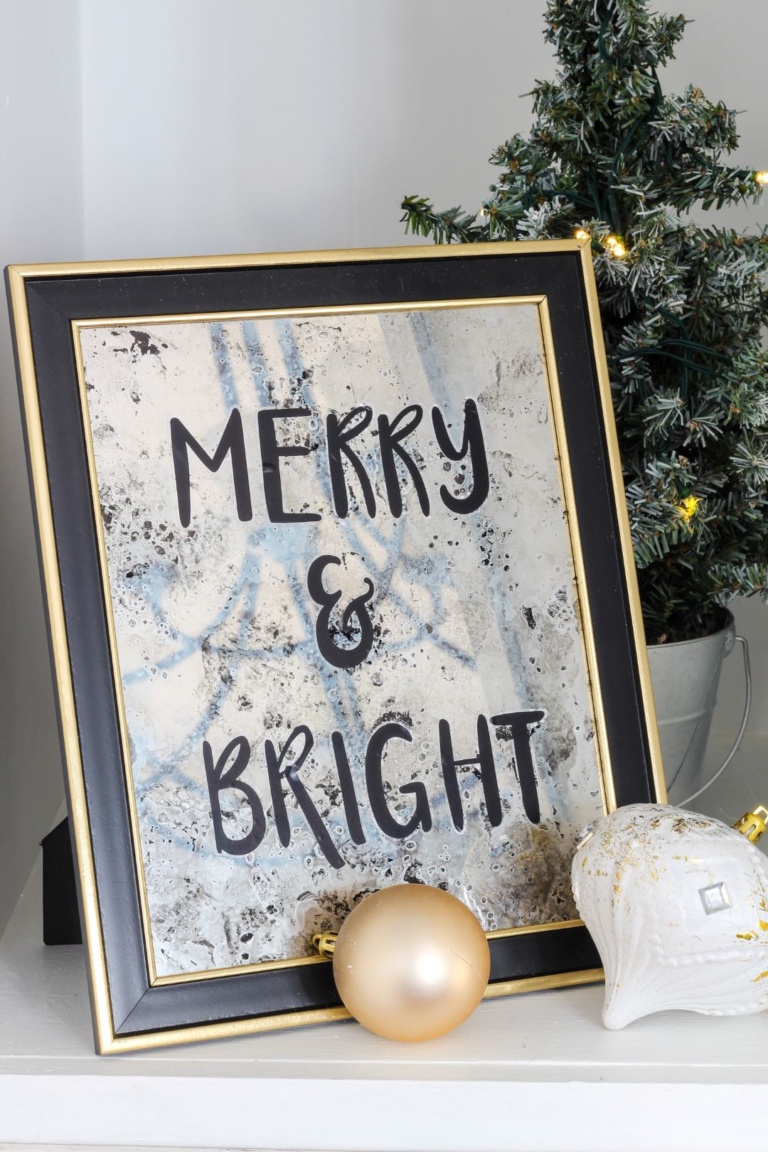 DIY Pottery Barn Inspired Christmas Wall Art - Pallet and Pantry