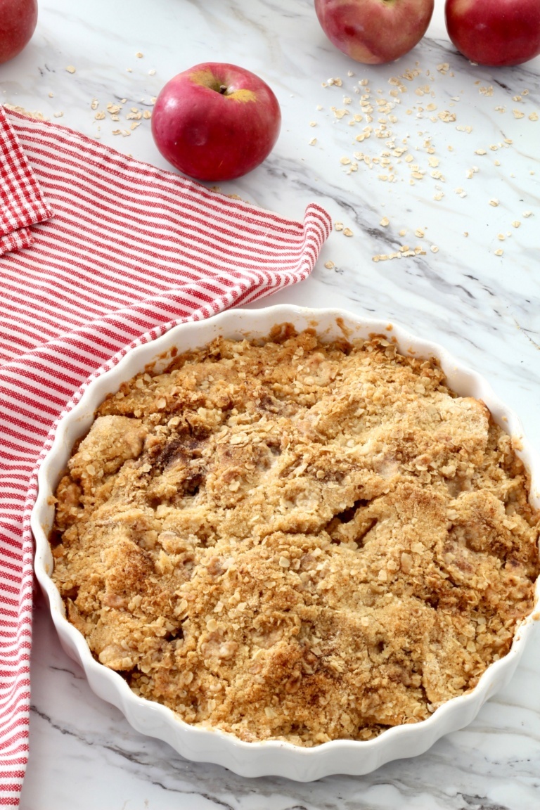 Old-Fashioned Apple Crisp - Pallet and Pantry